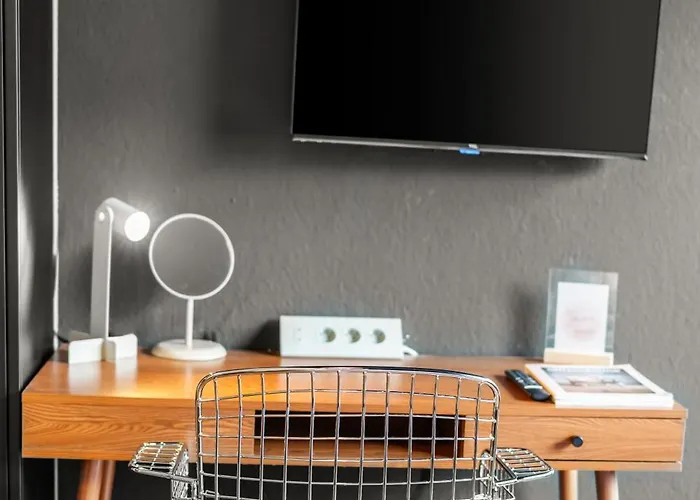 Medienhafen Designer * Ντίσελντορφ