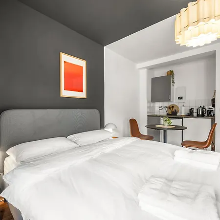 Medienhafen Designer Apartment *