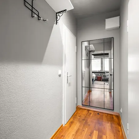 Medienhafen Designer Apartment