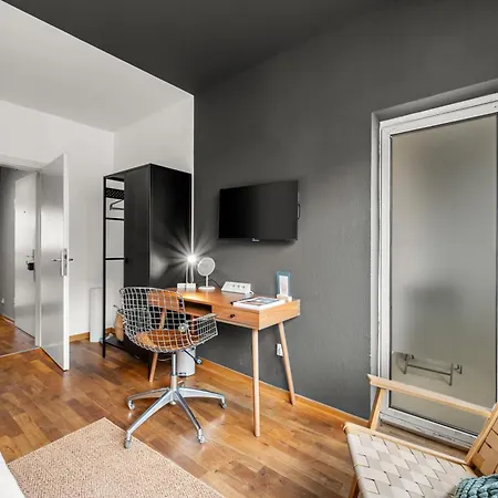 Apartment Medienhafen Designer *